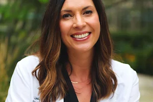 Dr. Lindsey Graff, OBGYN image