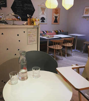 Mombini à Paris