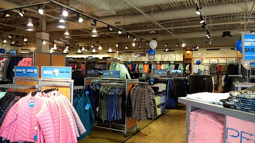 Sportswear Store «Columbia Sportswear Outlet Store at Houston Premium Outlets», reviews and photos, 29300 Hempstead Rd, Cypress, TX 77433, USA