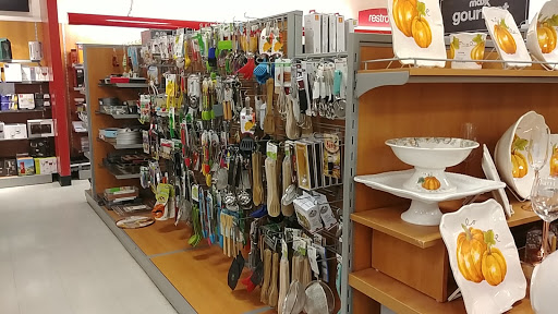 Department Store «T.J. Maxx», reviews and photos, 411 Mariner Way, Biddeford, ME 04005, USA