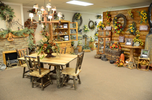 Florist «Bud & Bloom Florist & Gifts», reviews and photos, 22 E Main St, Mooresville, IN 46158, USA