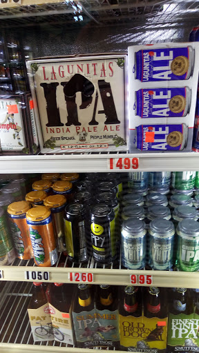 Liquor Store «North Woburn Liquors», reviews and photos, 2 Elm St, Woburn, MA 01801, USA