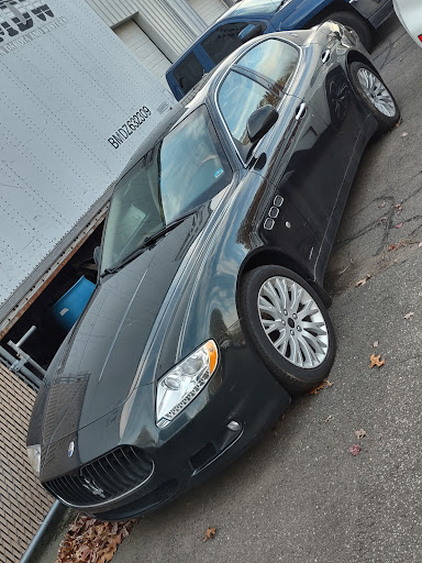 Car Dealer «Imports Unlimited», reviews and photos, 569 N Colony St, Wallingford, CT 06492, USA