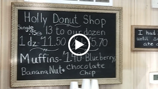 Donut Shop «Holly Donut Shop», reviews and photos, 421 N Saginaw St, Holly, MI 48442, USA