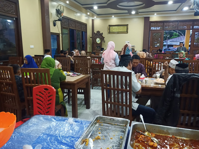 Rumah Makan Bersama