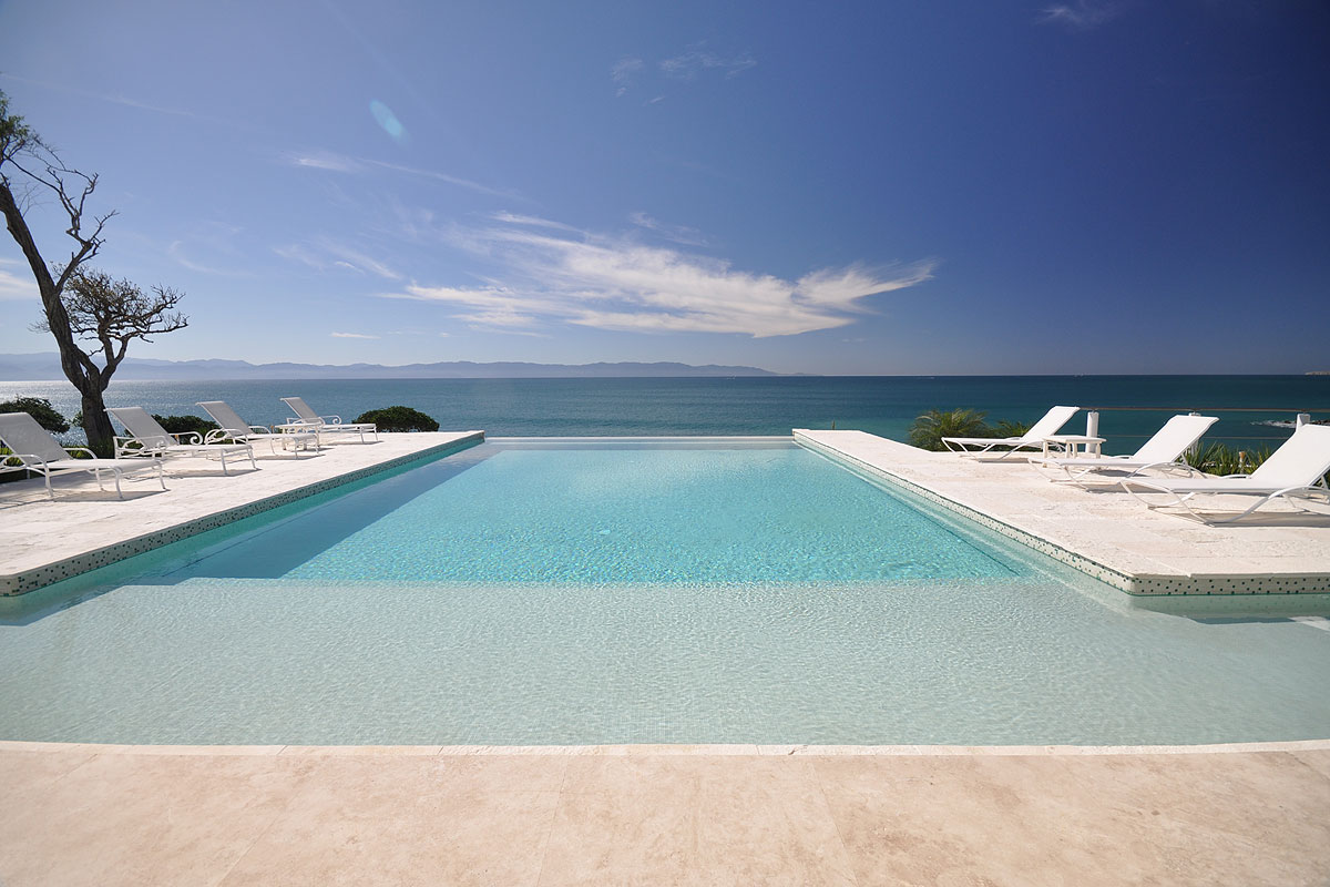 Rent Ibiza Holiday Villas