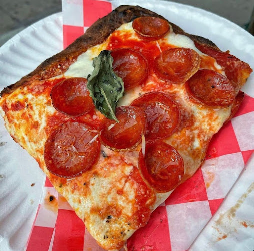 #1 best pizza place in New York - Zazzy's Pizza