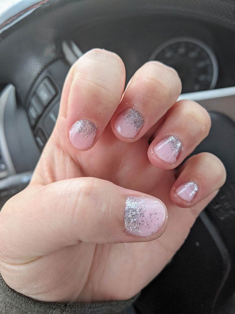 Bennett's Beauty Bar 15068