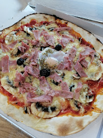 Plats et boissons du Pizzas à emporter La piciuneta à Saint-Antonin-du-Var - n°1