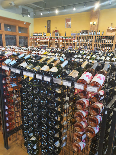 Liquor Store «Twin Liquors», reviews and photos, 210 University Blvd #120, Round Rock, TX 78665, USA