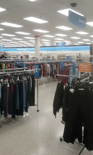 Clothing Store «Ross Dress for Less», reviews and photos, 1931 E Main St, Spartanburg, SC 29307, USA