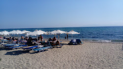 Photo de Aigeas beach partiellement zone de villégiature
