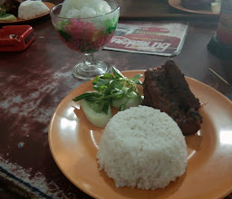 Bu Maksum Restaurant photo