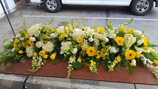 Florist «Fleur De Lis Florist», reviews and photos, 811 Castro St, Mountain View, CA 94041, USA