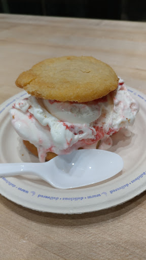 Cookie Shop «Insomnia Cookies», reviews and photos, 505 Westport Rd, Kansas City, MO 64111, USA