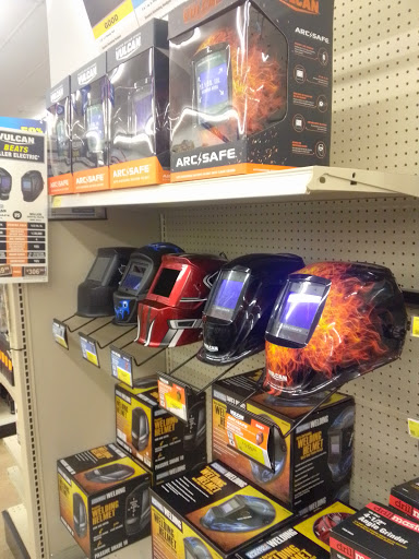 Hardware Store «Harbor Freight Tools», reviews and photos, 3050 N Josey Ln #106, Carrollton, TX 75007, USA