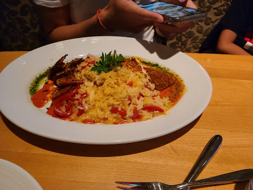 American Restaurant «Pinstripes», reviews and photos, 3849 Gallagher Dr, Edina, MN 55435, USA