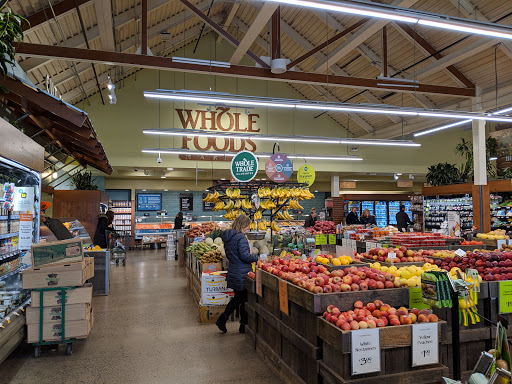 Grocery Store «Whole Foods Market», reviews and photos, 150 Ledge Rd, Darien, CT 06820, USA