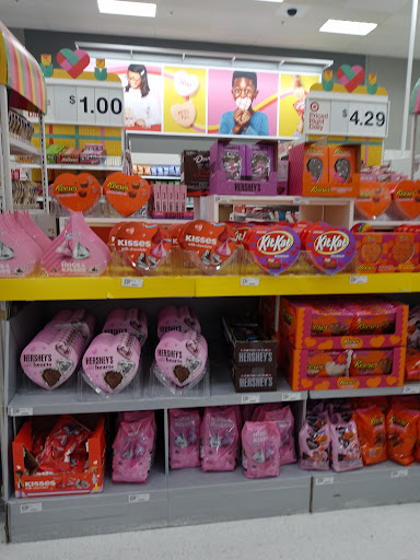 Department Store «Target», reviews and photos, 300 S Randall Rd, Elgin, IL 60123, USA