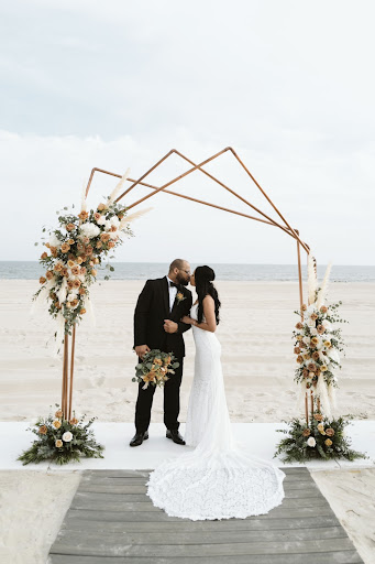 Florist «Doris The Florist», reviews and photos, 233 Long Beach Rd, Island Park, NY 11558, USA