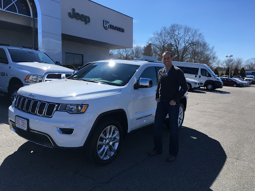 Jeep Dealer «Central Jeep Chrysler Dodge RAM of Raynham», reviews and photos, 191 US-44, Raynham, MA 02767, USA