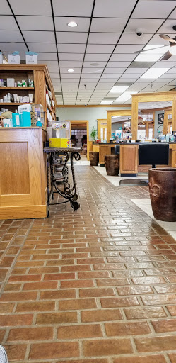 Beauty Salon «On the Boulevard Salon & Spa», reviews and photos, 3535 S Sherwood Forest Blvd, Baton Rouge, LA 70816, USA