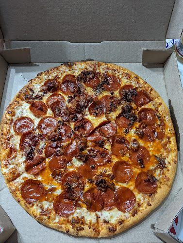 #7 best pizza place in Cookeville - Domino's Pizza