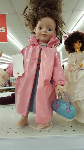 Thrift Store «Unique Thrift Store», reviews and photos, 12211 Veirs Mill Rd, Silver Spring, MD 20906, USA