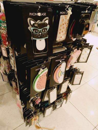 Clothing Store «Forever 21», reviews and photos, 450 Great Mall Dr, Milpitas, CA 95035, USA