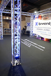 Photo n°6 de Levenly - sonorisation, éclairage et structure alu stand exposition à Longjumeau ()