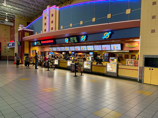 Movie Theater «Regal Cinemas Treasure Coast Mall 16», reviews and photos, 3290 NW Federal Highway, Jensen Beach, FL 34957, USA