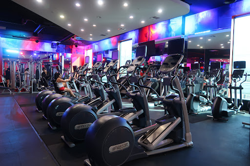 Health Club «USA FITNESS SUPER CENTER», reviews and photos, 13640 Foothill Blvd, Sylmar, CA 91342, USA