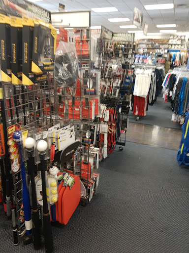 Sporting Goods Store «Big 5 Sporting Goods», reviews and photos, 1401 E 120th Ave, Thornton, CO 80233, USA
