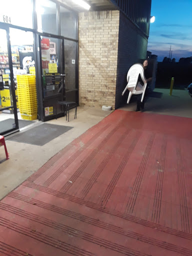 Discount Store «Dollar General», reviews and photos, 901 W Texana, Van Alstyne, TX 75495, USA