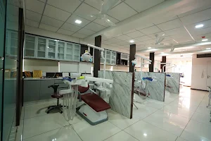 Shanti Dental Clinic Implant Centre image