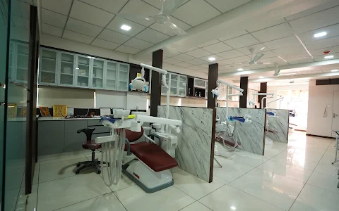 Shanti Dental Clinic Implant Centre image