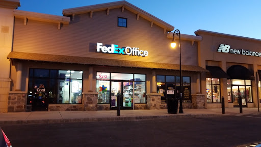 Print Shop «FedEx Office Print & Ship Center», reviews and photos, 4305 Dearborn Cir, Mt Laurel, NJ 08054, USA