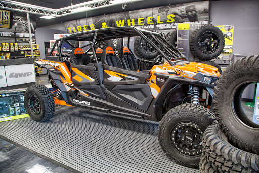 Truck Accessories Store «4 Wheel Parts - Fresno», reviews and photos, 4326 N Blackstone Ave, Fresno, CA 93726, USA