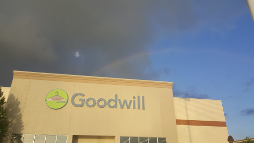 Non-Profit Organization «Goodwill», reviews and photos