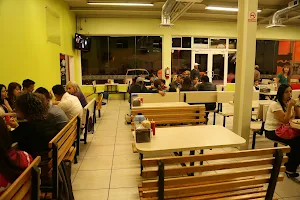 Rayón Burger image