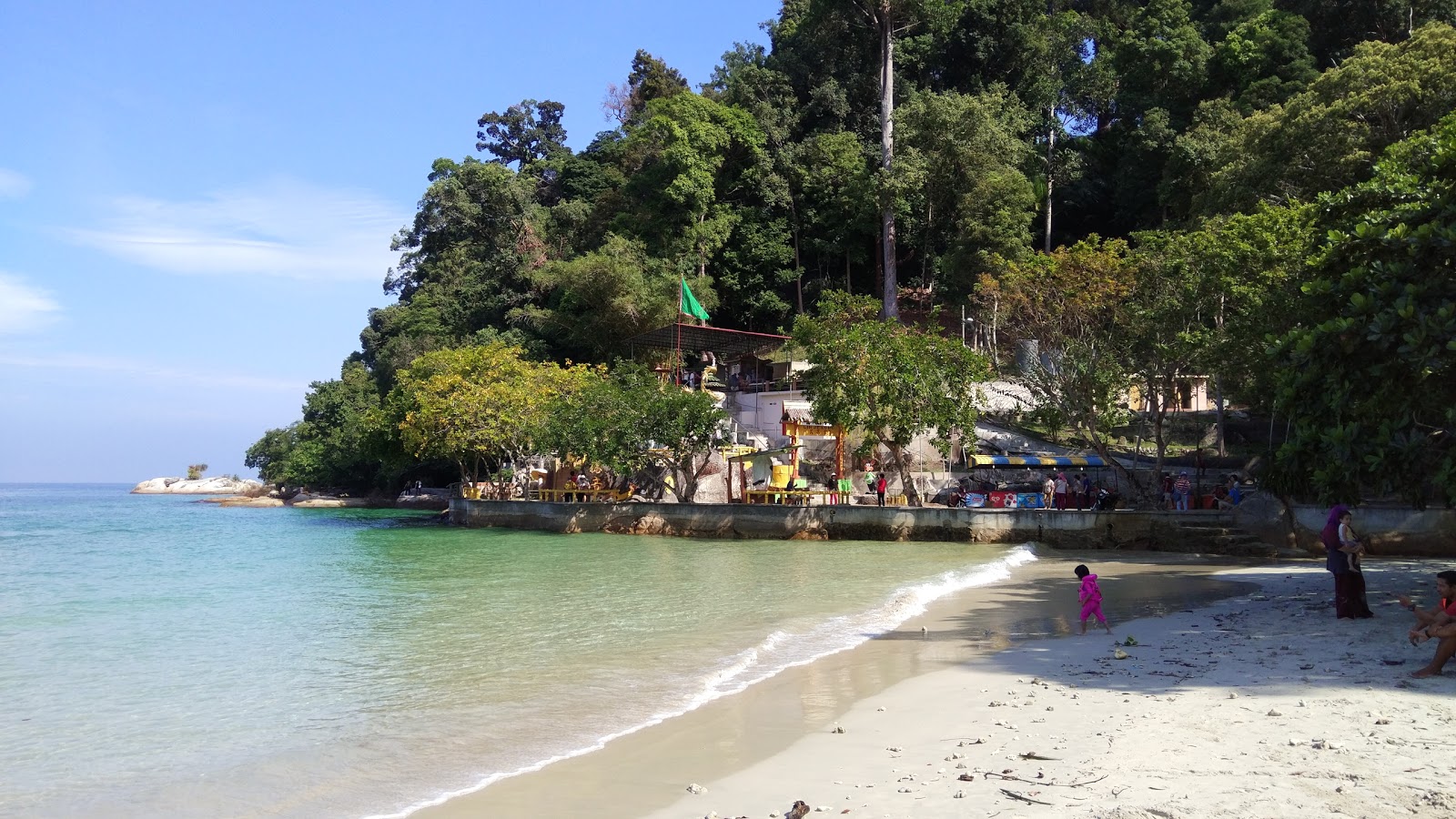 Teluk Nipah Coral Beach photo #9