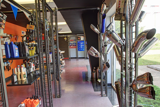 Auto Repair Shop «Mad Hatter Auto Repairs and Mufflers», reviews and photos, 4916 W Linebaugh Ave #101, Tampa, FL 33624, USA