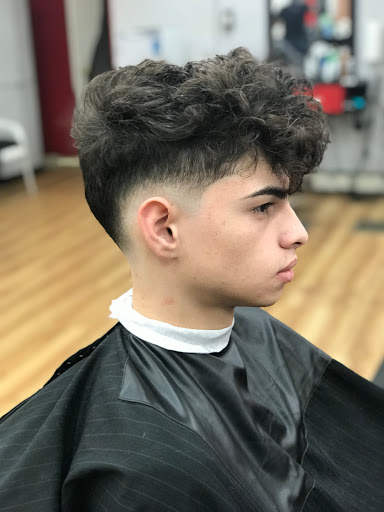 Barber Shop «THE PATIO BARBER SHOP», reviews and photos, 37 W Somerset St, Raritan, NJ 08869, USA