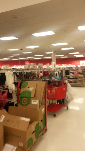 Department Store «Target», reviews and photos, 4777 S 27th St, Greenfield, WI 53221, USA
