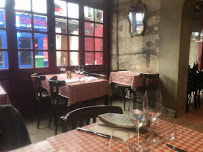 Atmosphère du Restaurant français L'Enfance de Lard à Paris - n°11