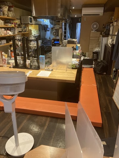 創作cafedining てっぱんや