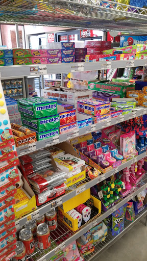 Variety Store «Five Below», reviews and photos, 7591 North Point Pkwy #800, Alpharetta, GA 30022, USA