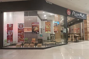 Pizza Hut Restaurant Aeon Bkt Tinggi Klang image