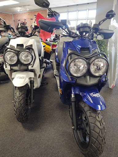 Motor Scooter Dealer «Power & Play Motorsports - SCOOTERS - GO-KARTS -ATVS», reviews and photos, 550 N Flagler Ave, Pompano Beach, FL 33060, USA