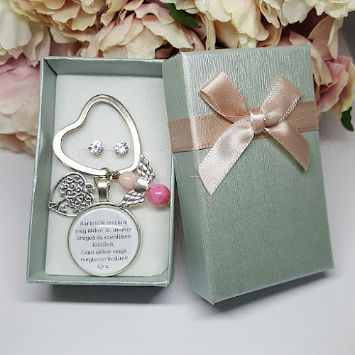 Bizsu Kert Webáruház - Ékszerekbolt